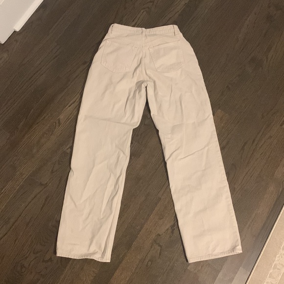 Abercrombie The Loose High Rise Jeans in Cream, Relaxed 90s Fit, Curve Love - Picture 4 of 5